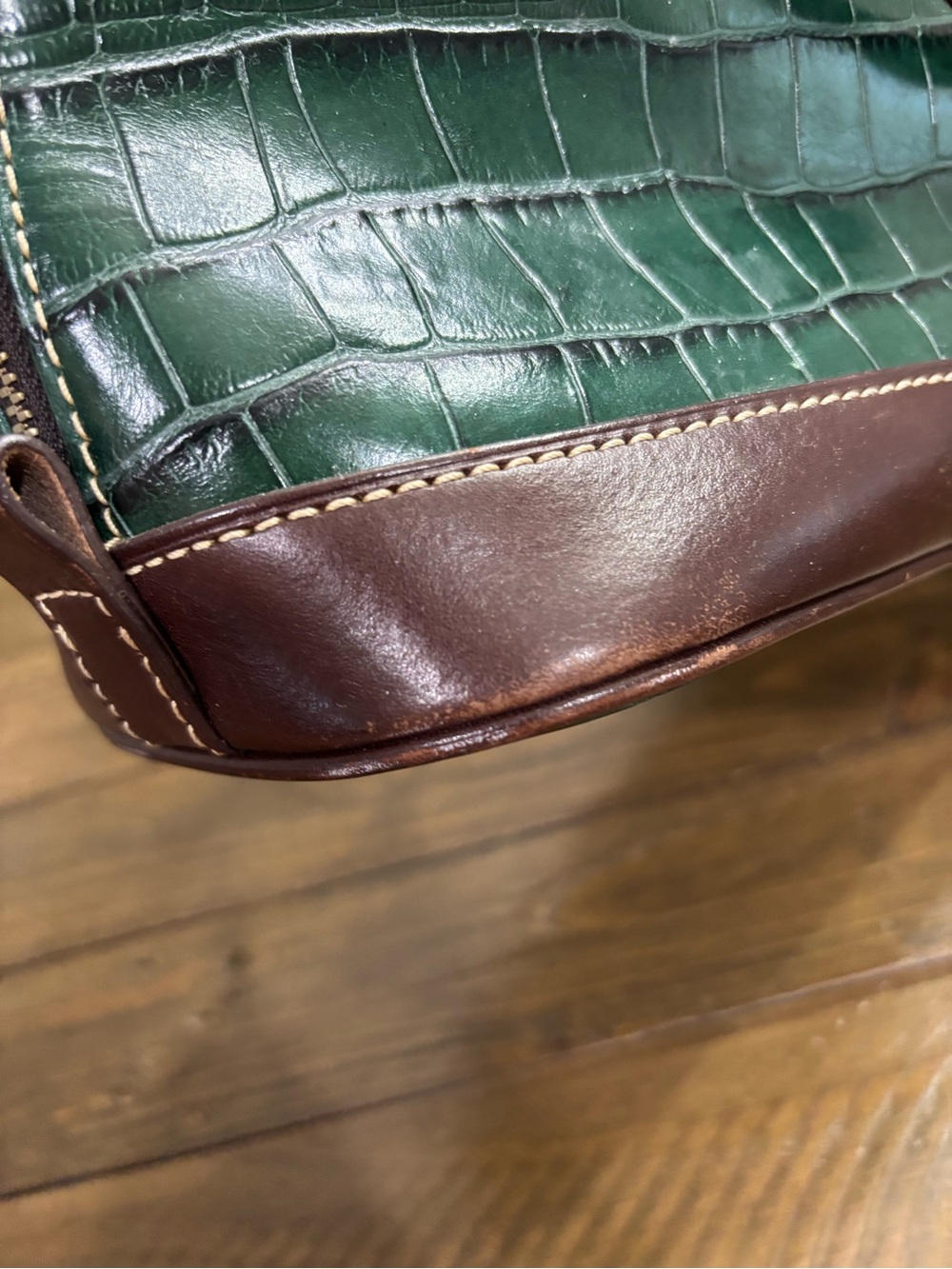 Dooney & Bourke Oakdale Zip Zip Satchel in Green Croc-Embossed Leather - Picture 11 of 15